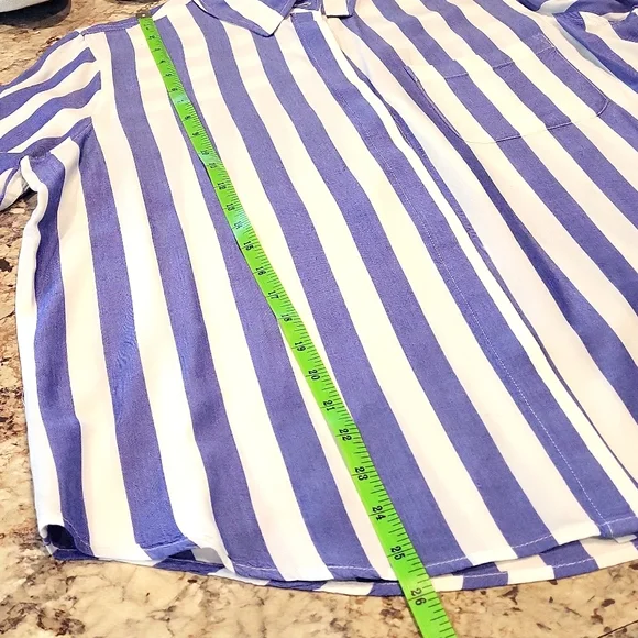 Rails Hayden adelaide stripe button down shirt sz M blue & white striped - Picture 11 of 11